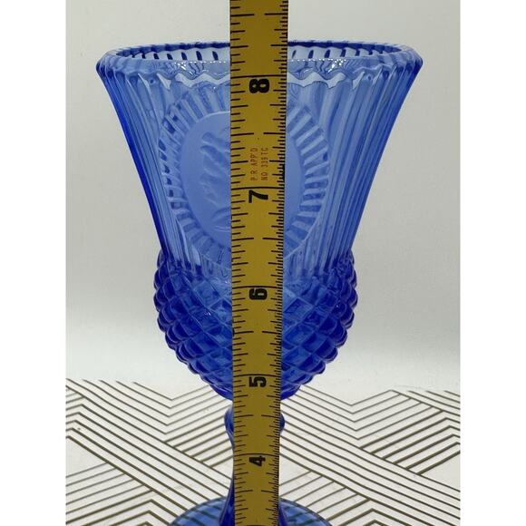 Vintage Avon Fostoria American Pink Glaskelch With Relief From Pressed Glass - Picture 6 of 7